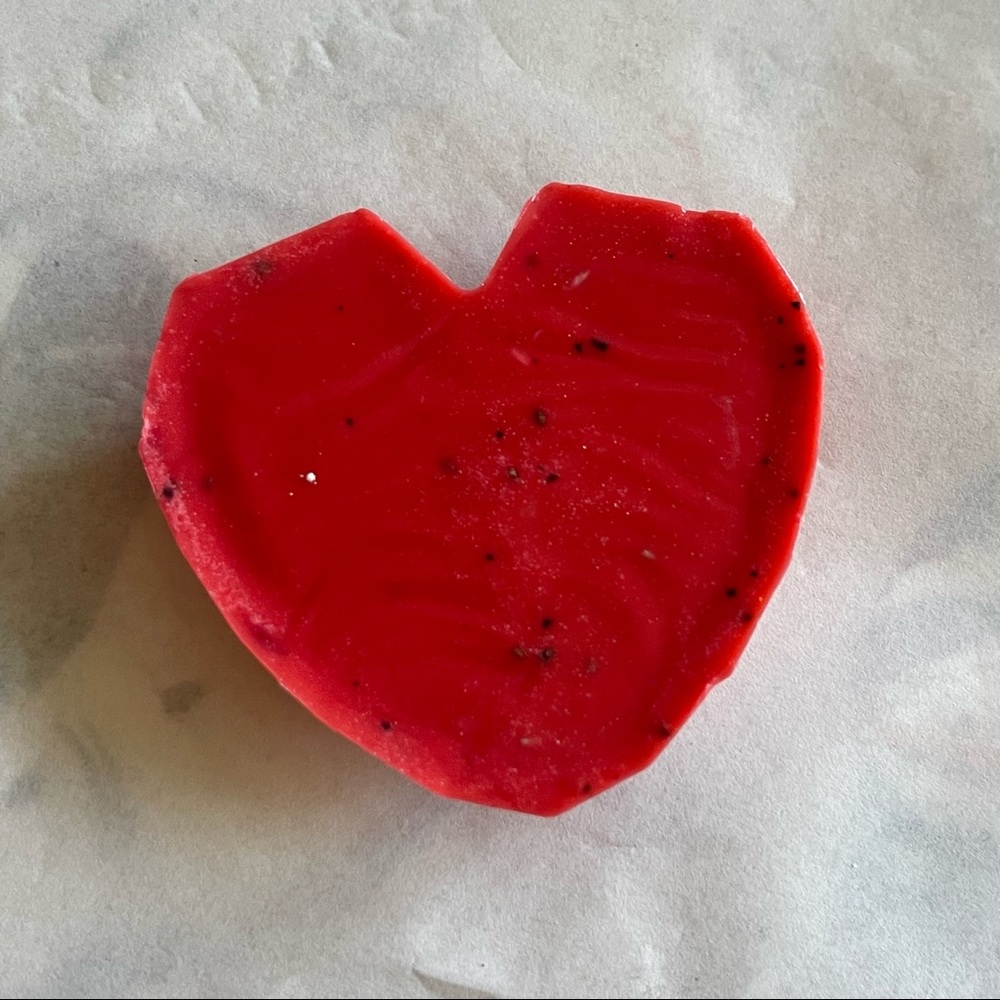 New VintageBitch Gifts - P.S. I Love You Organic Oatmeal Soap - Red PRICE FIRM - Picture 8 of 11